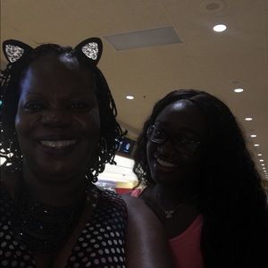 Meet your Posher, Lori